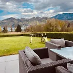 Exklusives Attersee Haus Mit Privatem Badeplatz Und Steg - Lage Fuer 8 Gaeste *