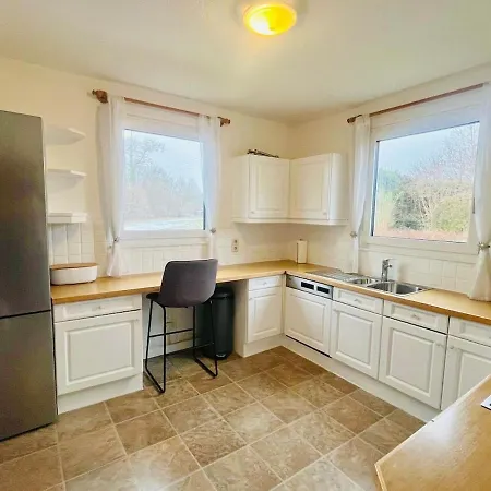 Attersee Haus Mit Privatem Badeplatz Und Steg Fuer 8 Gaeste Hébergement de vacances Dexelbach